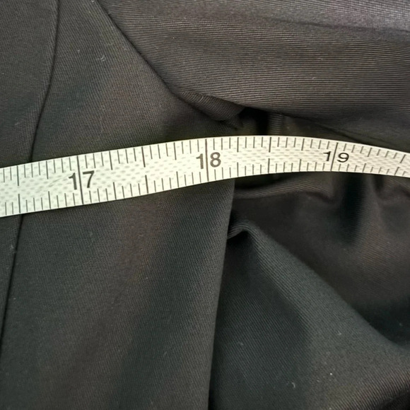 Talbots Womens Size 4 Black Blazer 4 Button 2 Pocket Cotton/Spandex Stretchy - Picture 4 of 6